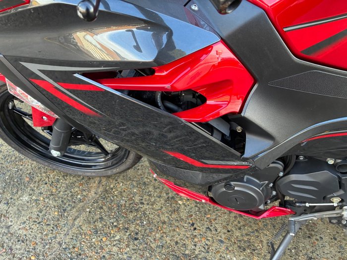 2018 Kawasaki NINJA 400 R