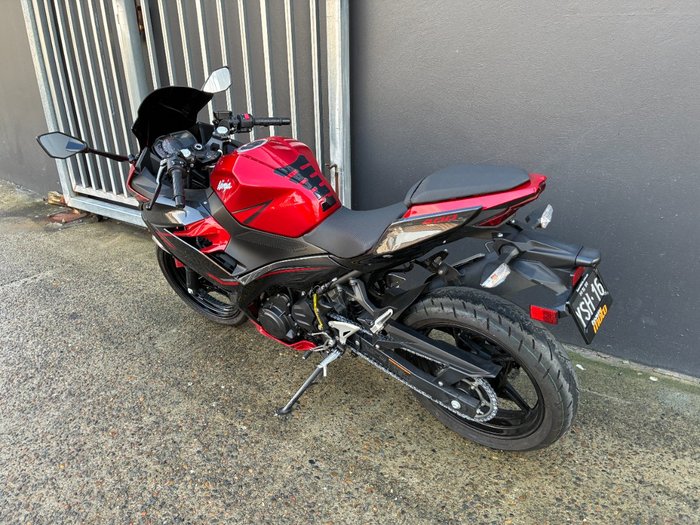 2018 Kawasaki NINJA 400 R