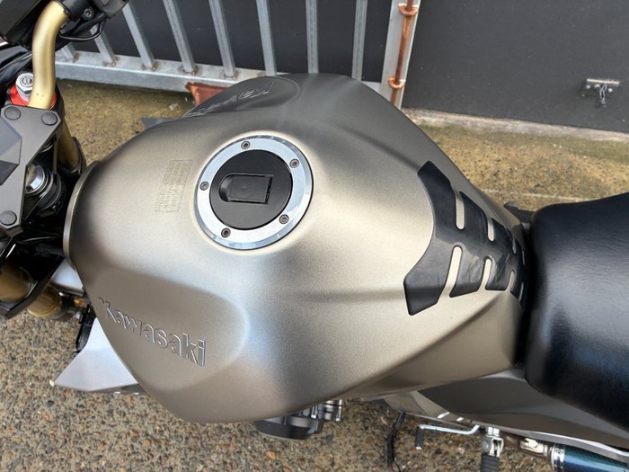 2004 Kawasaki Z1000 SILVER