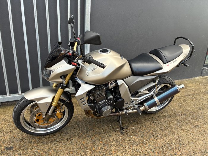 2004 Kawasaki Z1000 SILVER