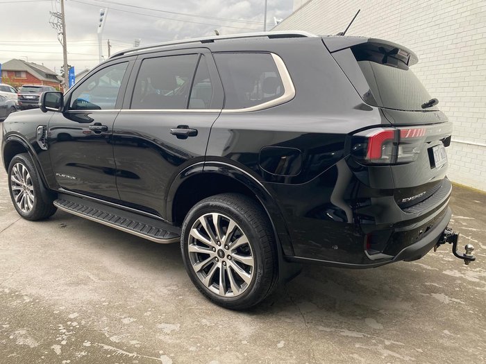 2024 Ford Everest Platinum
