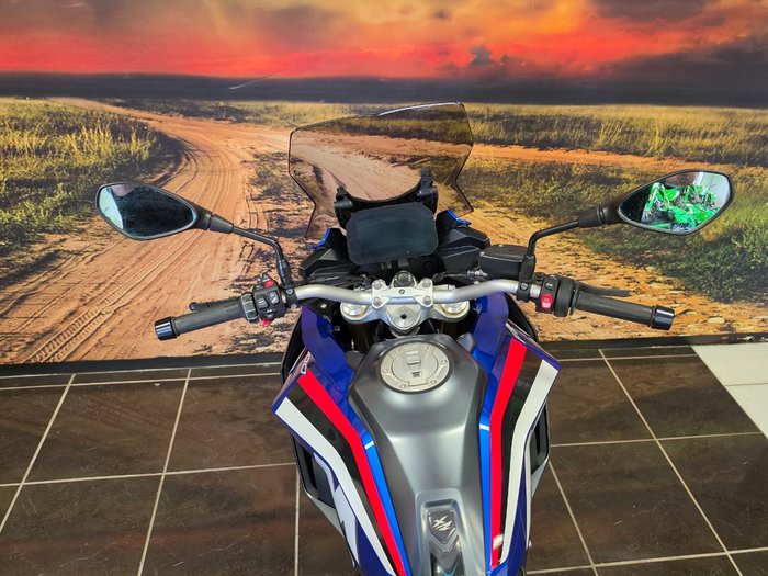 2023 BMW F 900 XR SPORT BLACK