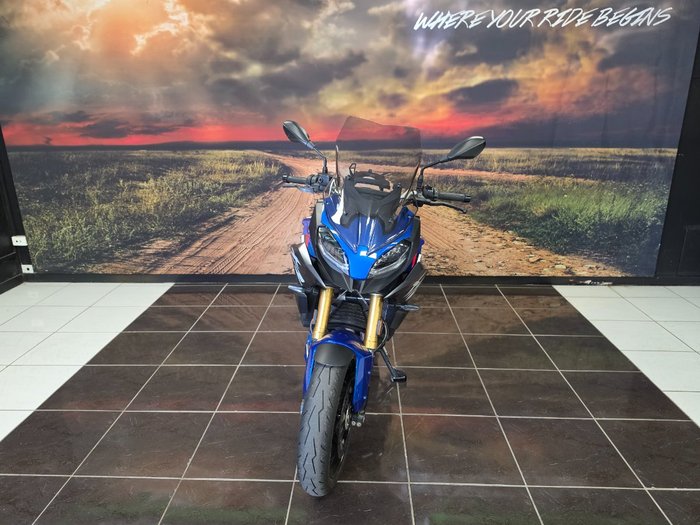 2023 BMW F 900 XR SPORT BLACK