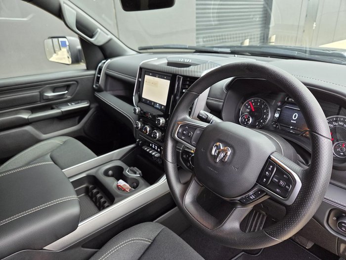 2026 RAM 1500 Express Black Edition Hurricane SO