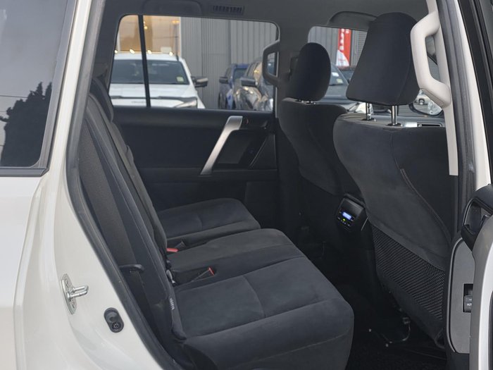 2023 Toyota Landcruiser Prado GXL