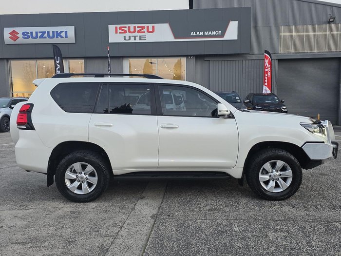 2023 Toyota Landcruiser Prado GXL