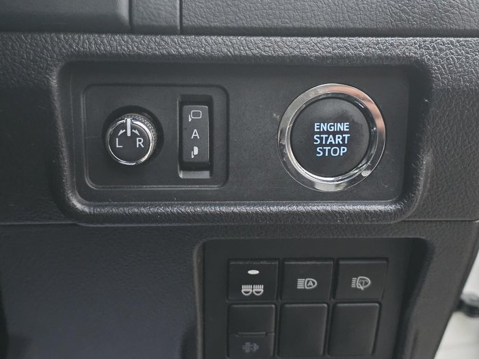 2023 Toyota Landcruiser Prado GXL