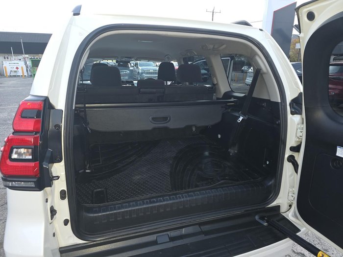 2023 Toyota Landcruiser Prado GXL