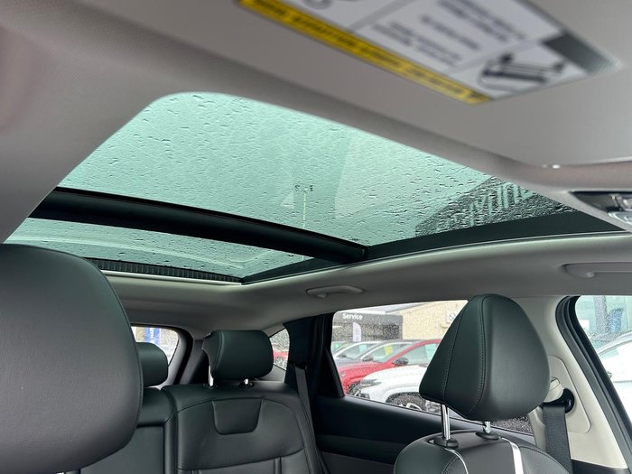 2025 Hyundai Tucson Hybrid Premium