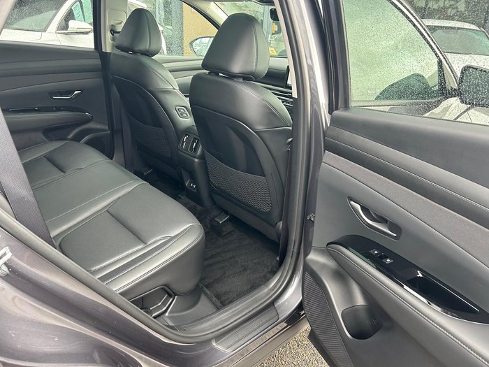 2025 Hyundai Tucson Hybrid Premium