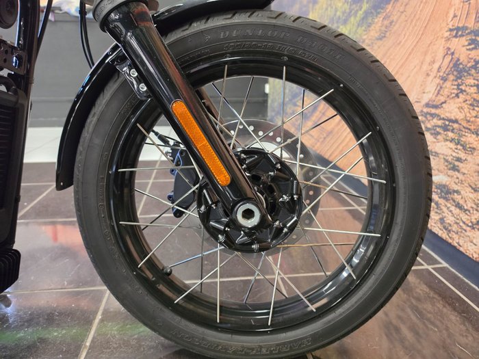 2025 HARLEY-DAVIDSON FXBB STREET BOB (117) BLACK