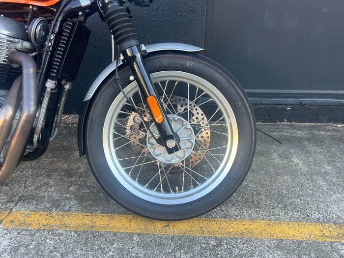 2021 Royal Enfield INTERCEPTOR 650 CLASSIC ORANGE