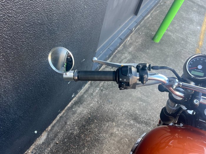 2021 Royal Enfield INTERCEPTOR 650 CLASSIC ORANGE