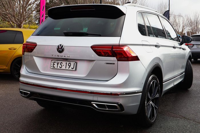 2021 Volkswagen Tiguan 162TSI R-Line