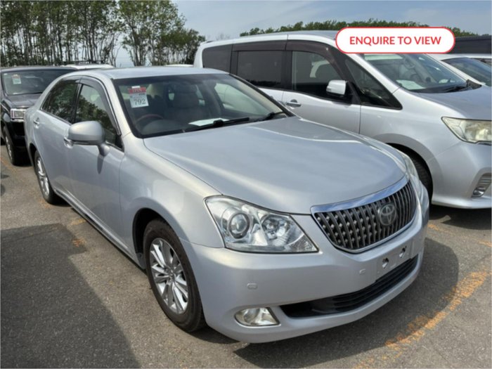 2011 Toyota Crown