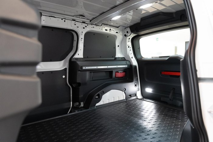 2025 Volkswagen ID. Buzz Cargo BEV550