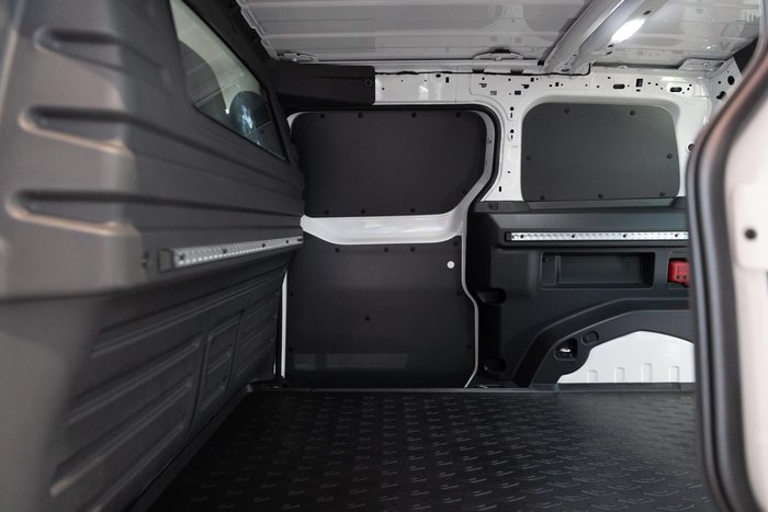 2025 Volkswagen ID. Buzz Cargo BEV550
