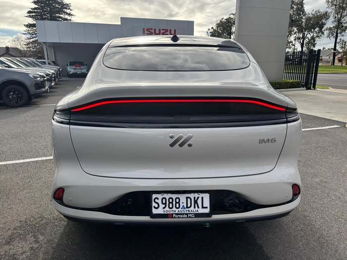 2025 MG IM6 Platinum S12L MY25 Raphael Beige