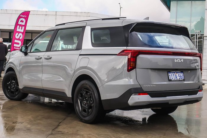 2025 Kia Carnival S