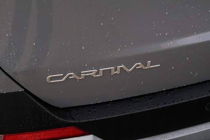 2025 Kia Carnival S