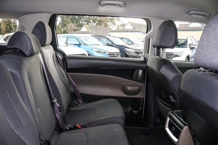 2025 Kia Carnival S