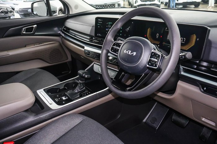 2025 Kia Carnival S