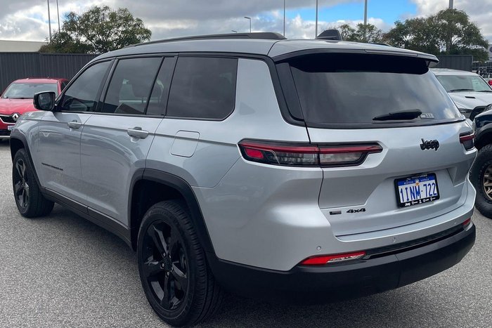 2023 Jeep Grand Cherokee Night Eagle