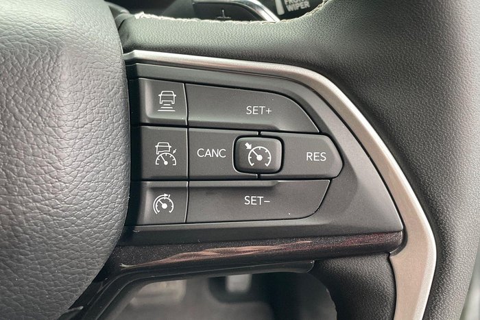 2023 Jeep Grand Cherokee Night Eagle