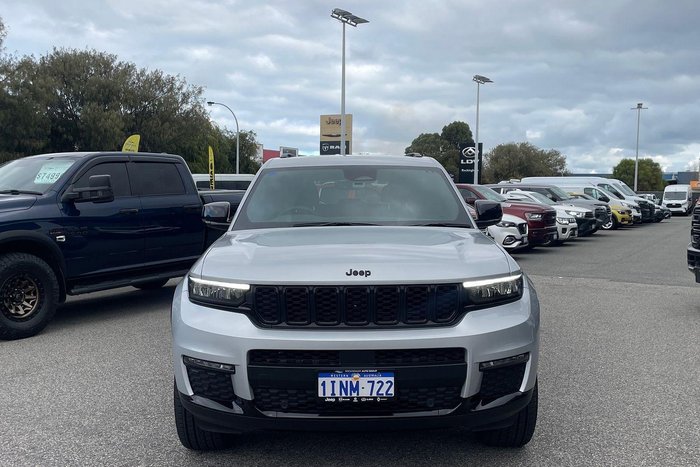 2023 Jeep Grand Cherokee Night Eagle