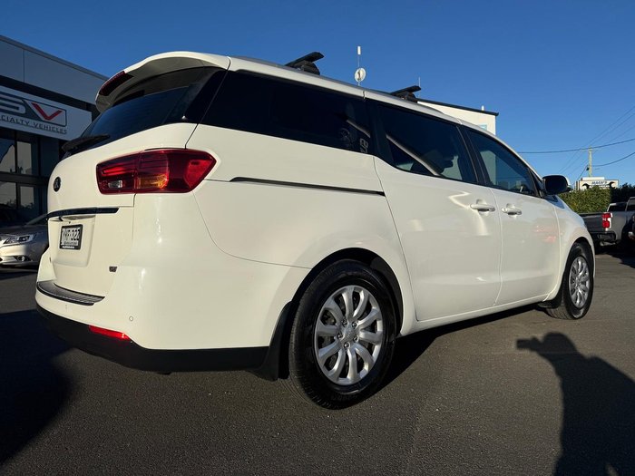 2019 Kia Carnival S