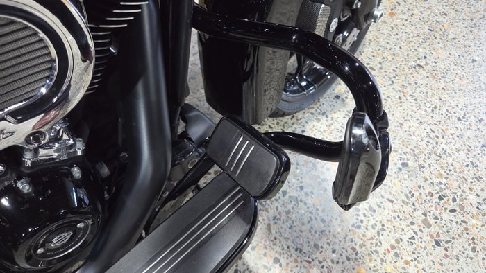 2021 Harley-Davidson FLHXS STREET GLIDE SPECIAL Black