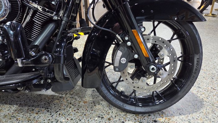 2021 Harley-Davidson FLHXS STREET GLIDE SPECIAL Black