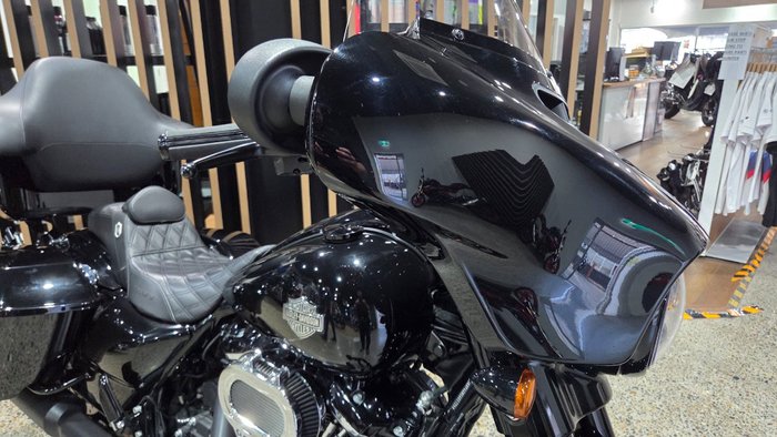 2021 Harley-Davidson FLHXS STREET GLIDE SPECIAL Black