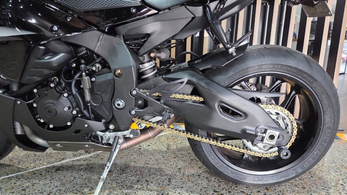 2024 Yamaha YZF-R1 Black