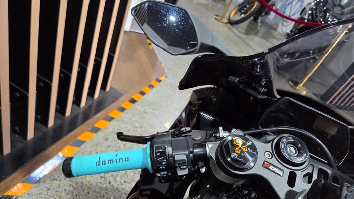 2024 Yamaha YZF-R1 Black