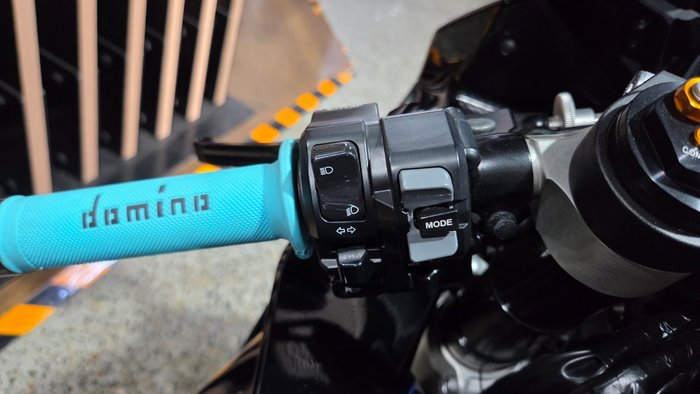 2024 Yamaha YZF-R1 Black