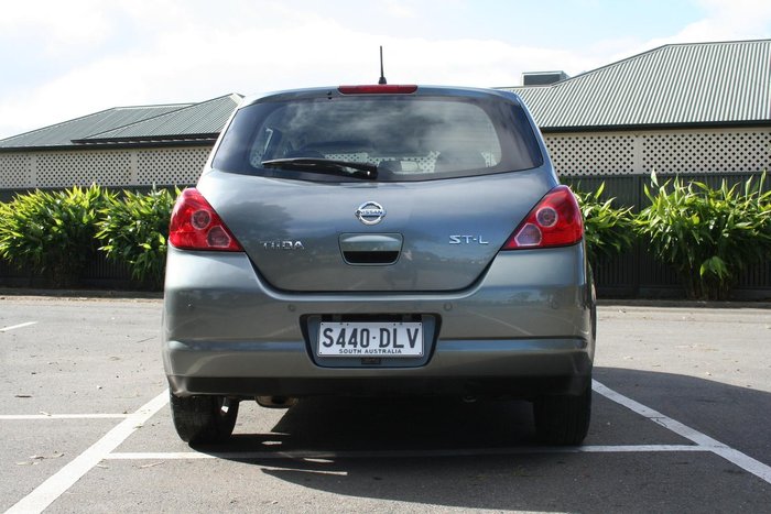2007 Nissan Tiida ST-L