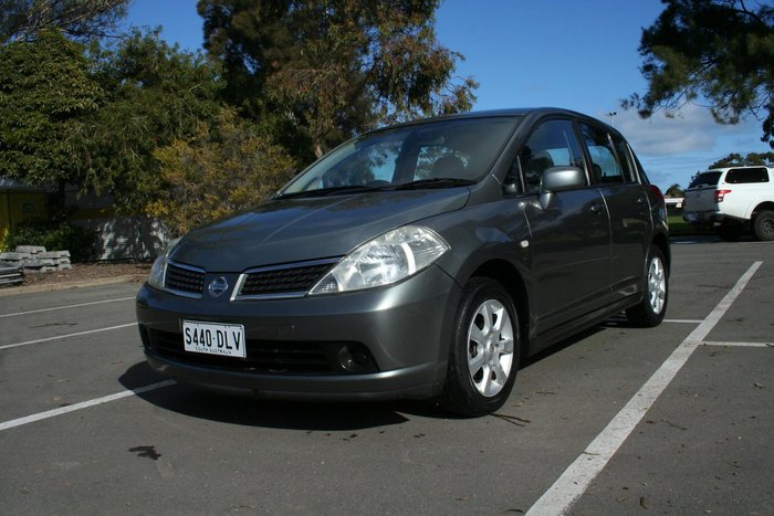 2007 Nissan Tiida