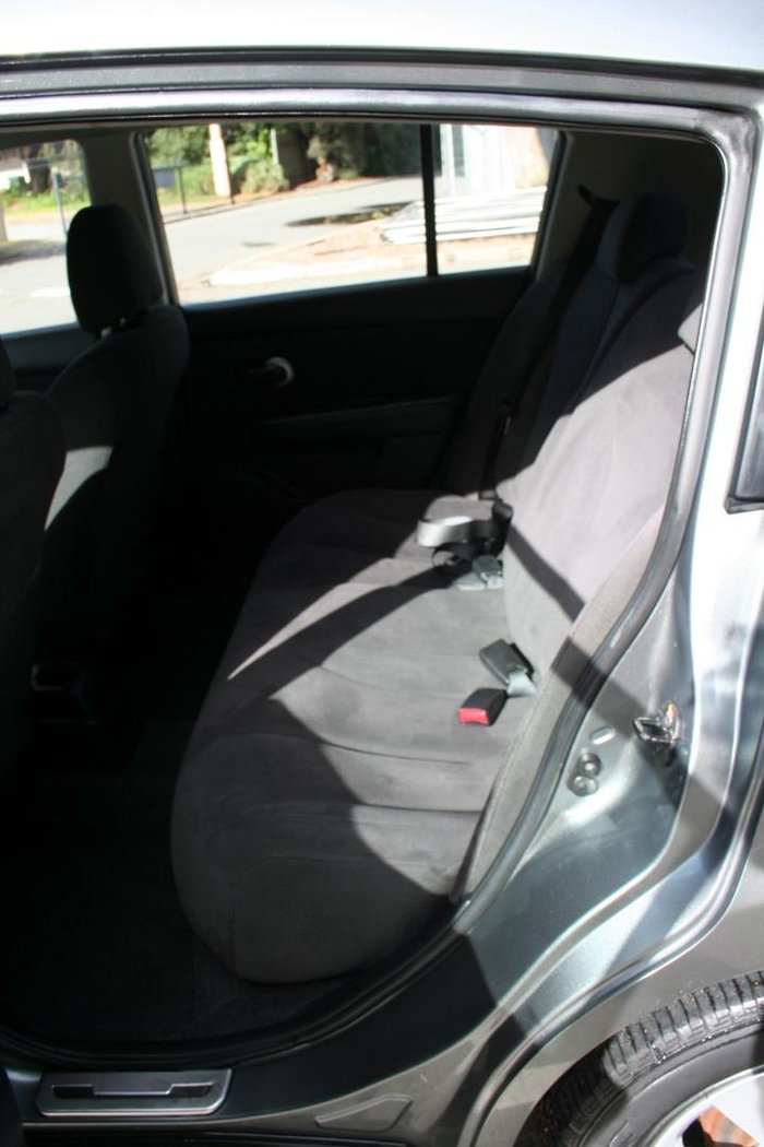 2007 Nissan Tiida ST-L