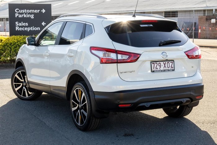 2017 Nissan QASHQAI Ti