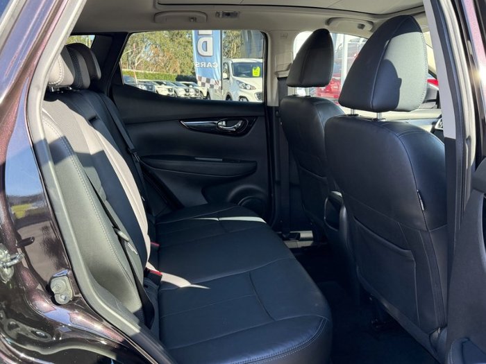 2017 Nissan QASHQAI TI