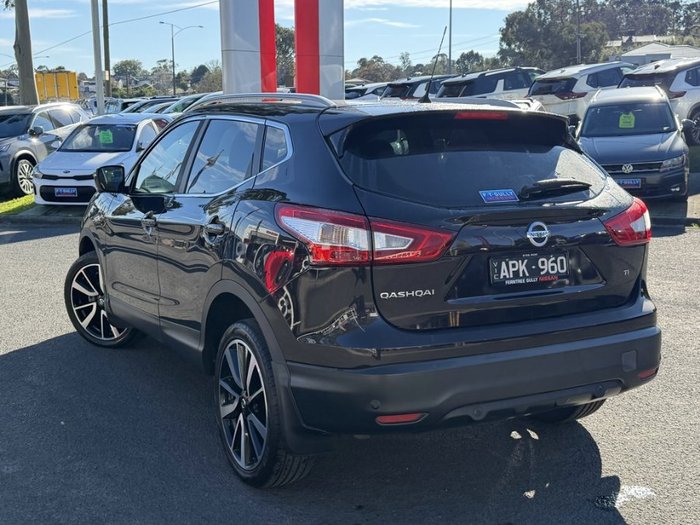 2017 Nissan QASHQAI TI