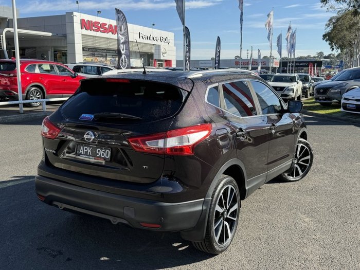 2017 Nissan QASHQAI TI