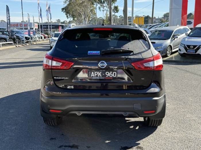 2017 Nissan QASHQAI TI