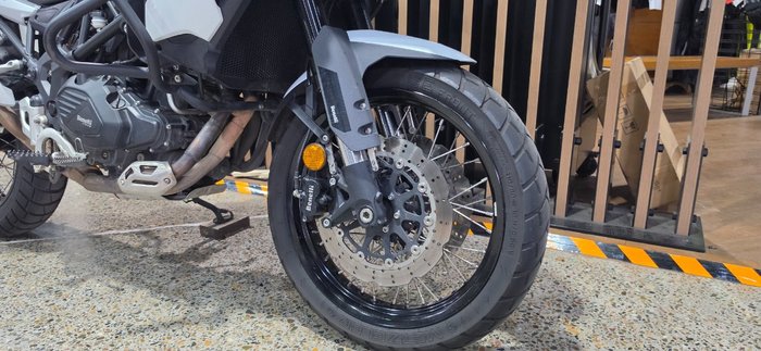 2022 Benelli TRK 502X (ABS) WHITE
