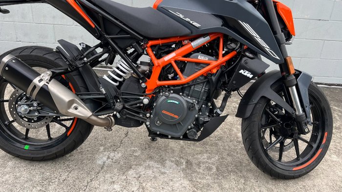 2023 Ktm 390 DUKE Orange