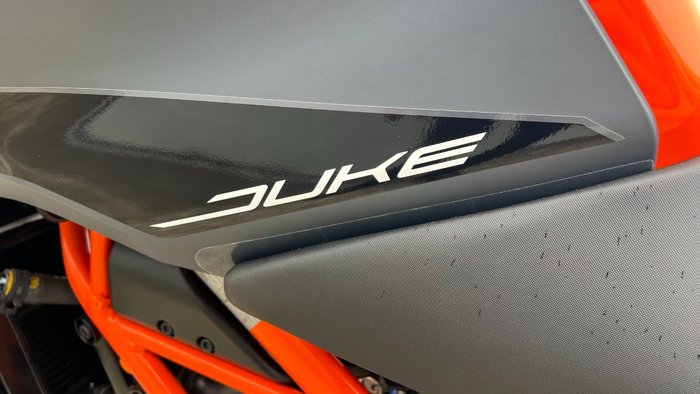 2023 Ktm 390 DUKE Orange