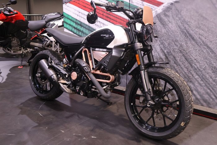 2025 Ducati SCRAMBLER RIZOMA ANNIV