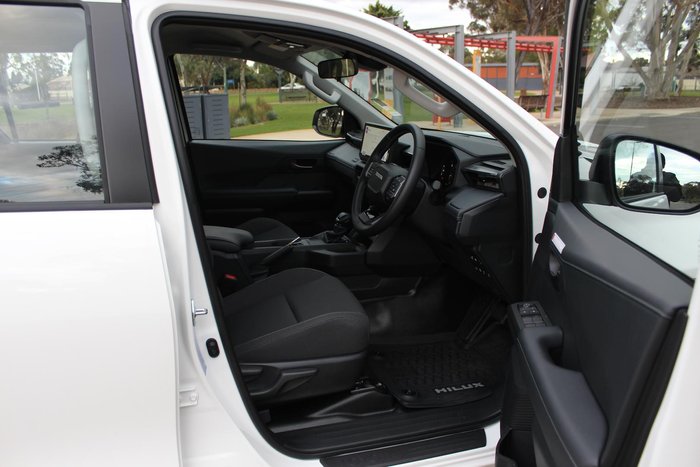 2025 Toyota Hilux