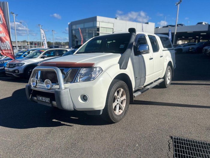 2012 Nissan Navara ST-X 550